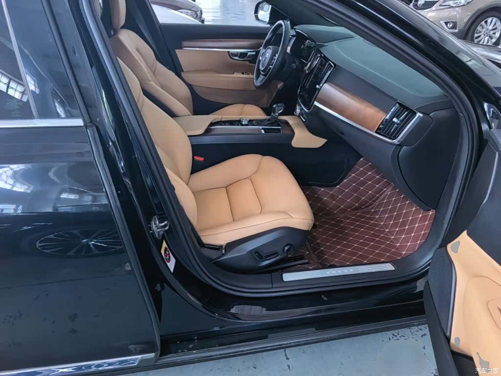 Volvo S90, 2017 25