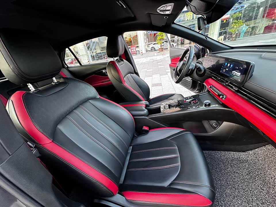 Trumpchi Shadow Leopard