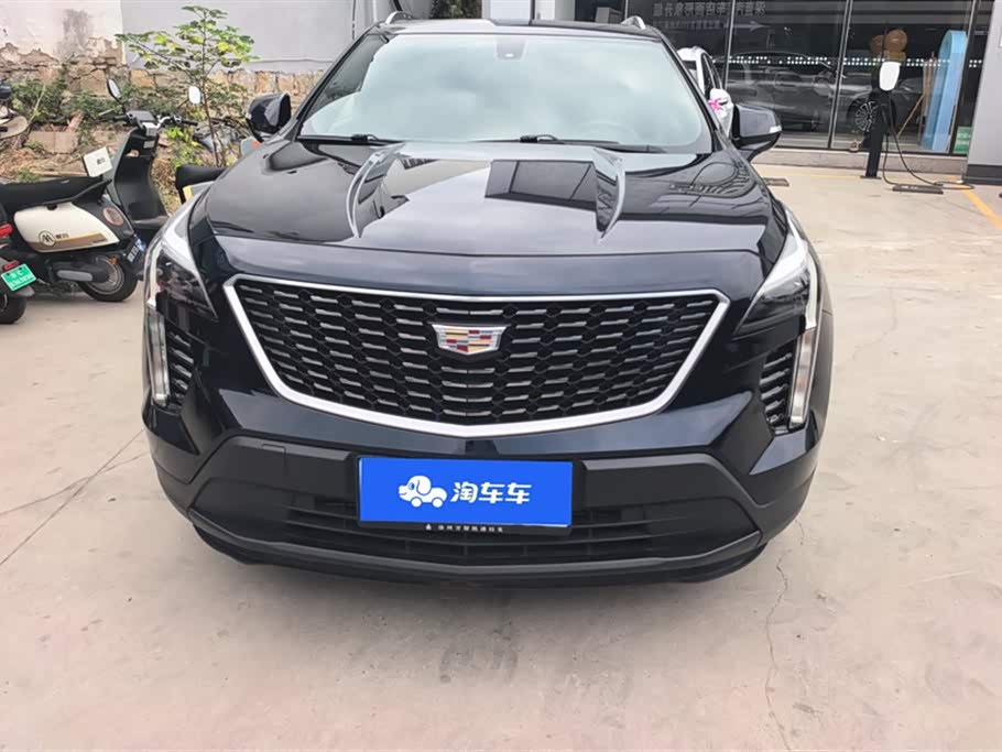 Cadillac XT4