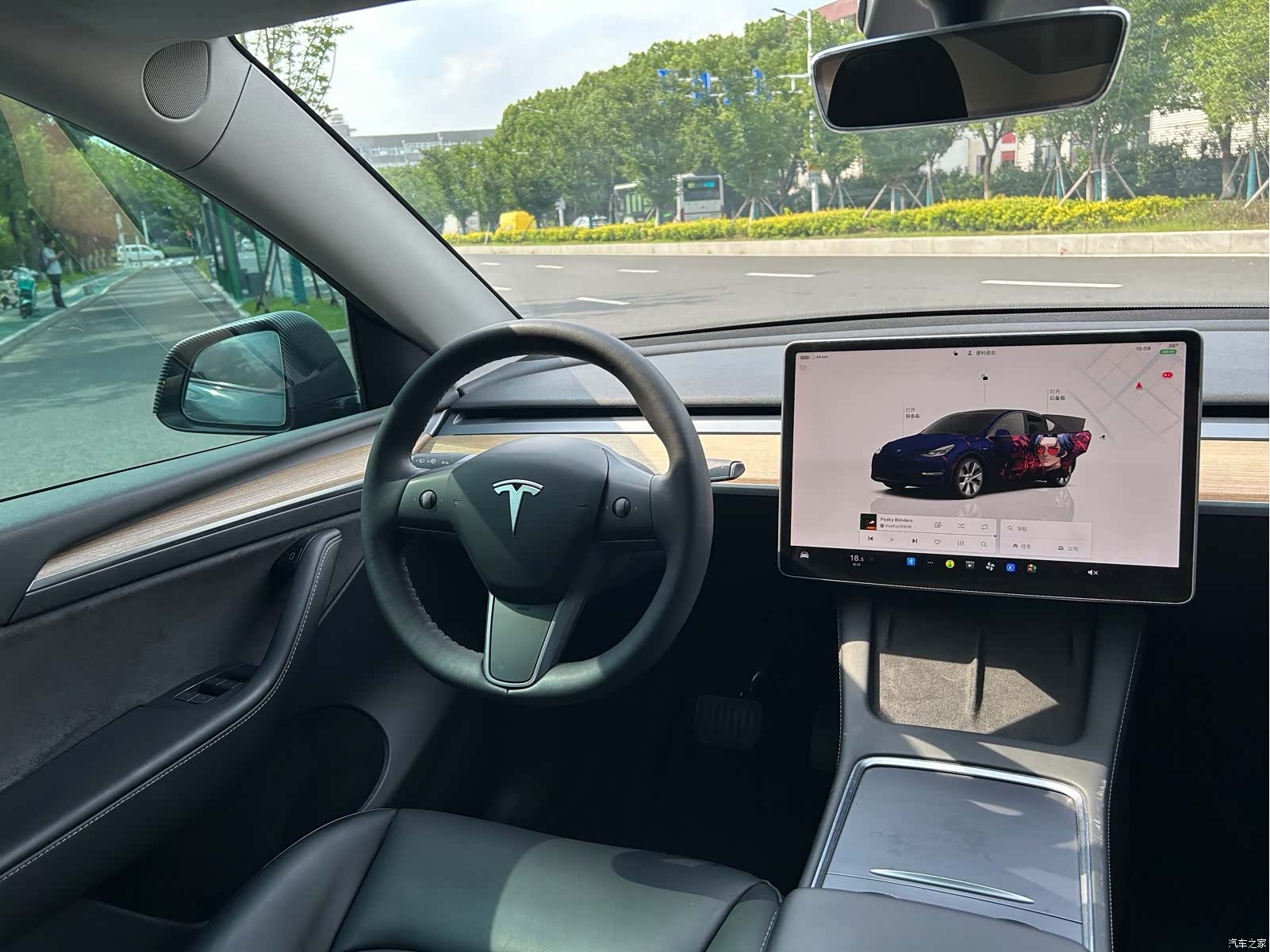Tesla Model Y, 2022 7