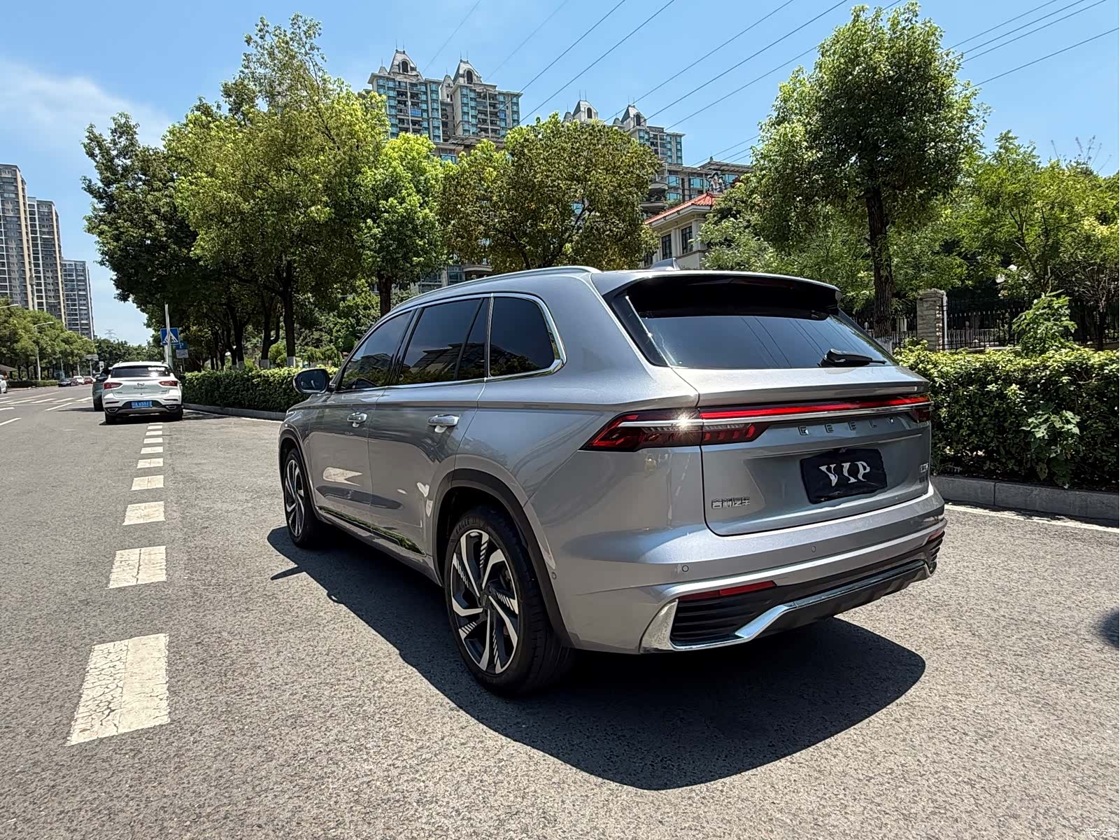 Geely Xingyue L, 2022 все фото