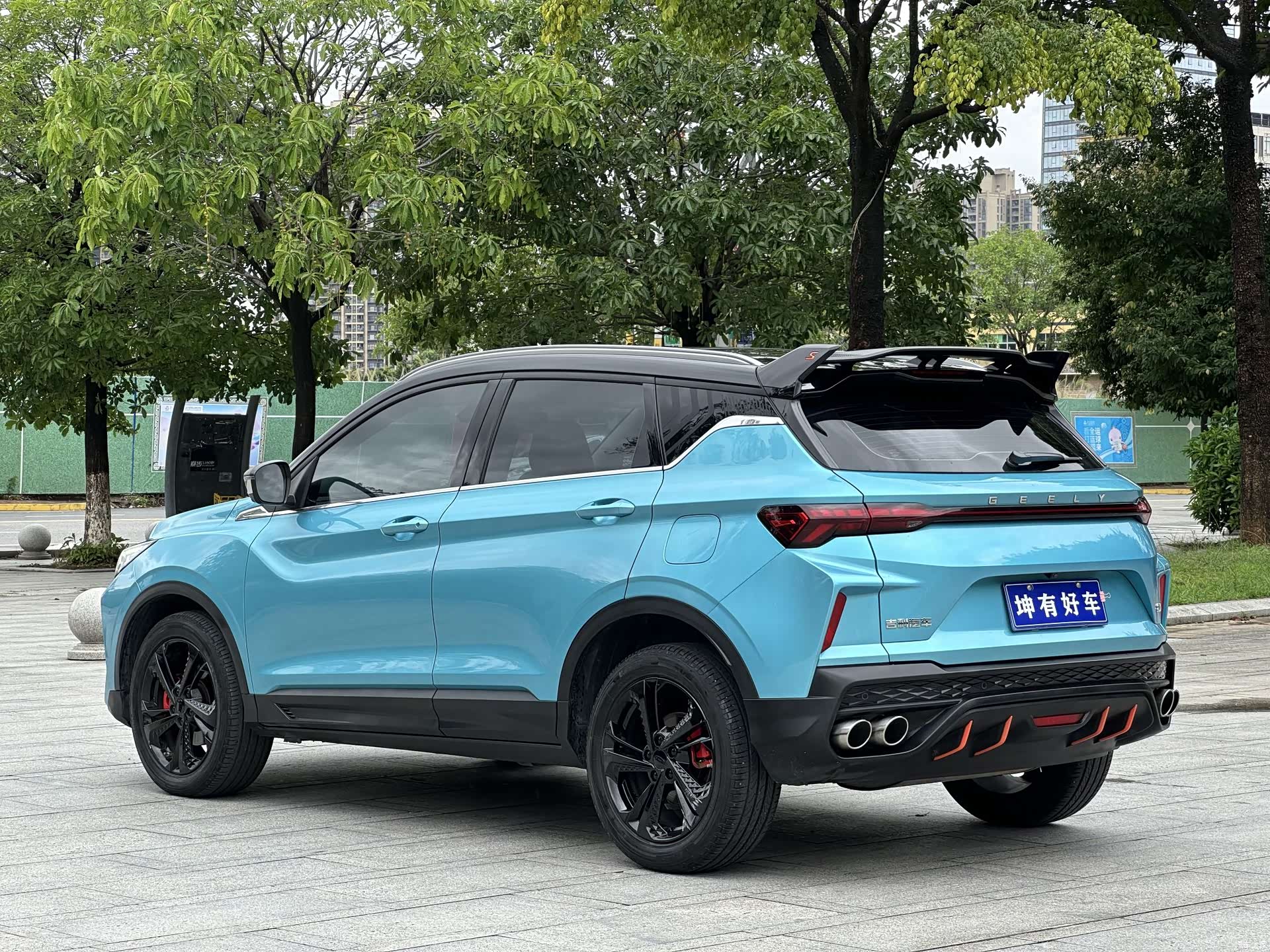Geely Coolray, 2022 4