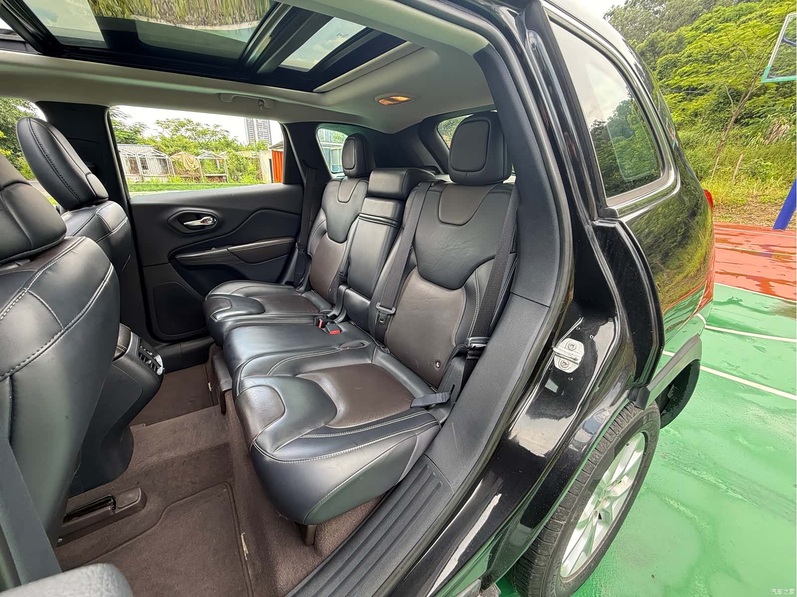 Jeep Cherokee, 2016 9