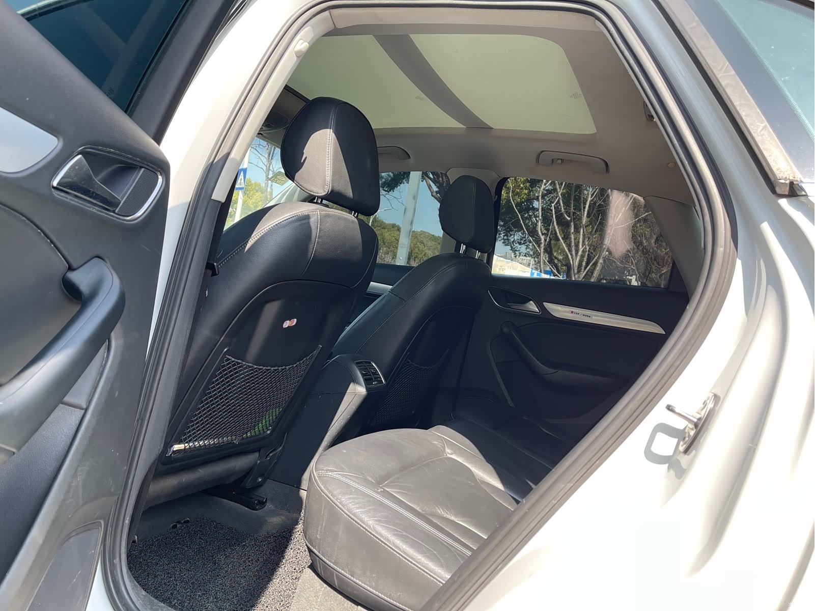 Audi Q3, 2014 11