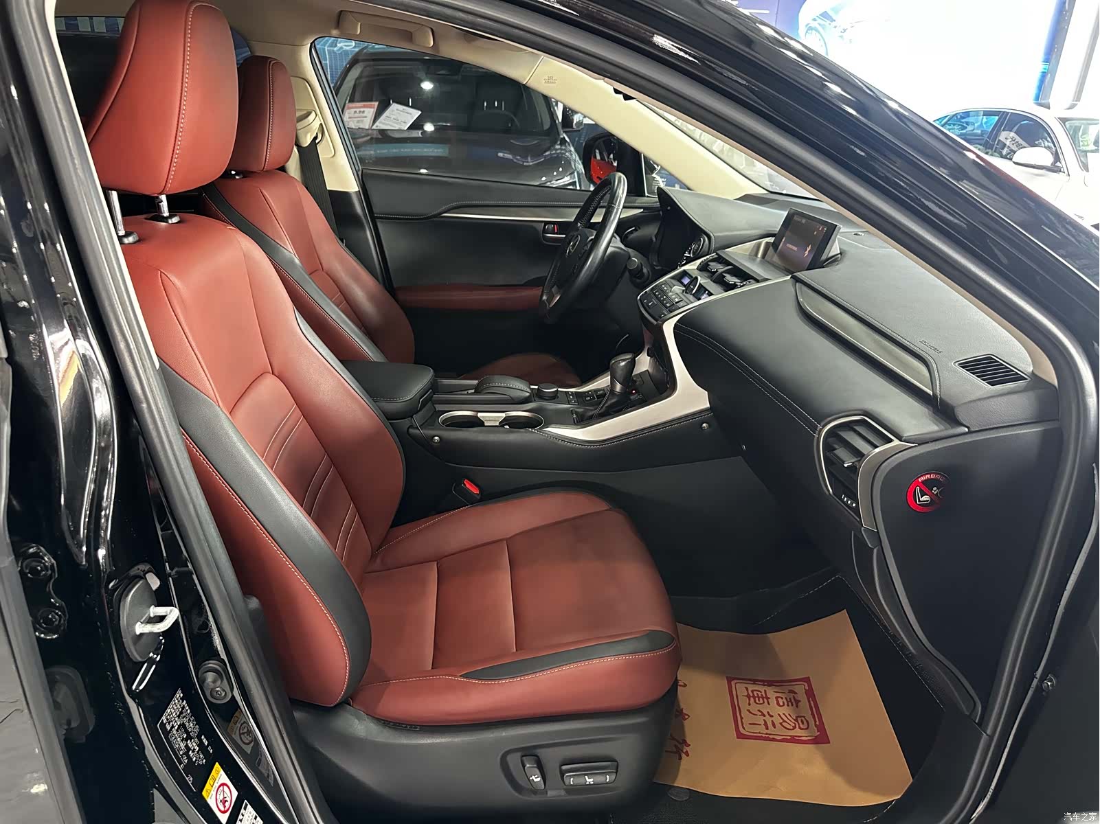 Lexus NX, 2016 все фото