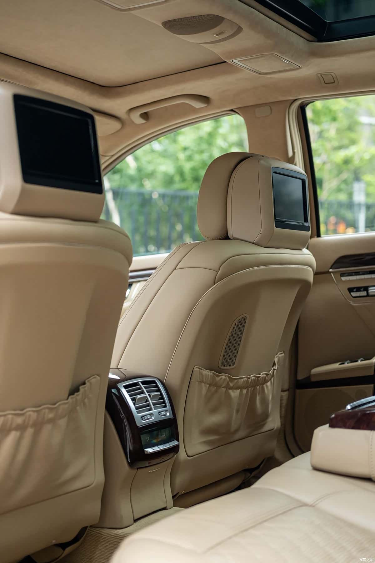 Mercedes-Benz S-Class, 2013 12