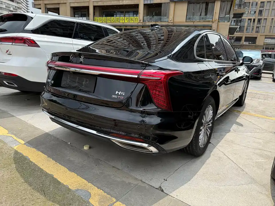 Hongqi H5