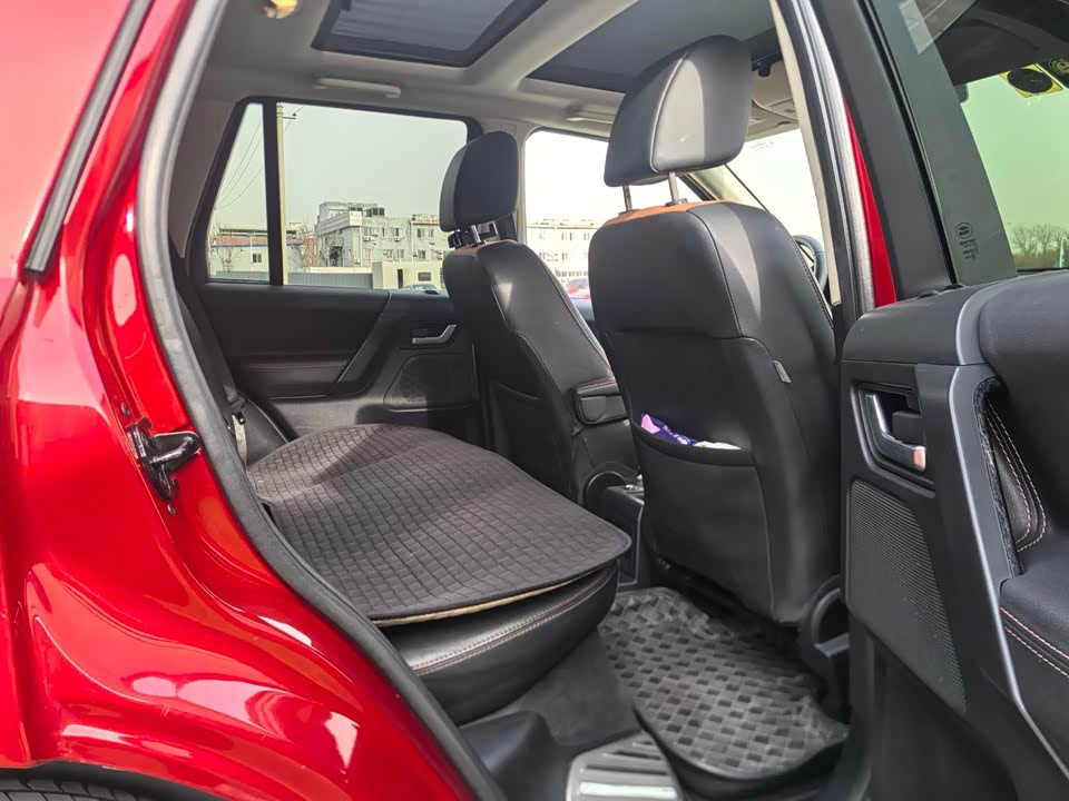 Land Rover Freelander 2