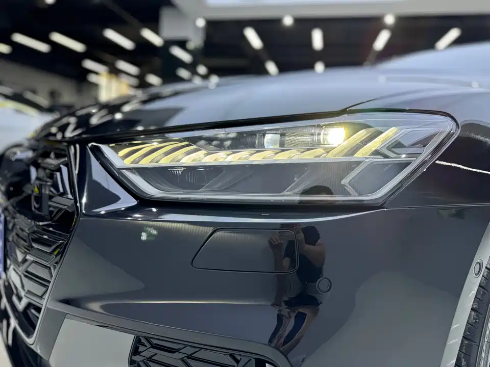 Audi A7L Audi A7L