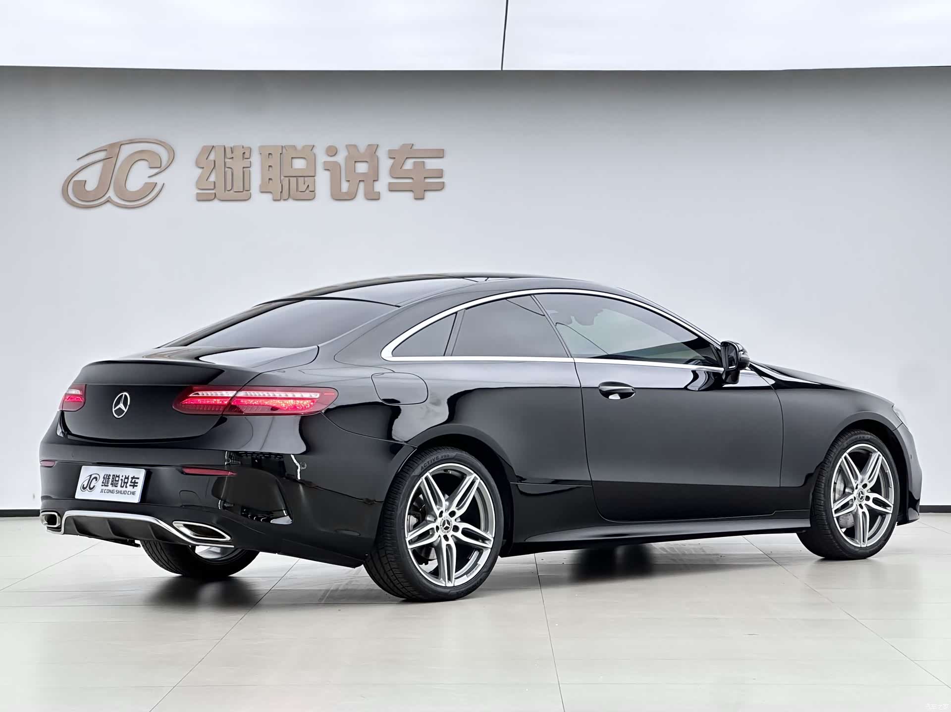 Mercedes-Benz E-Class, 2018 4