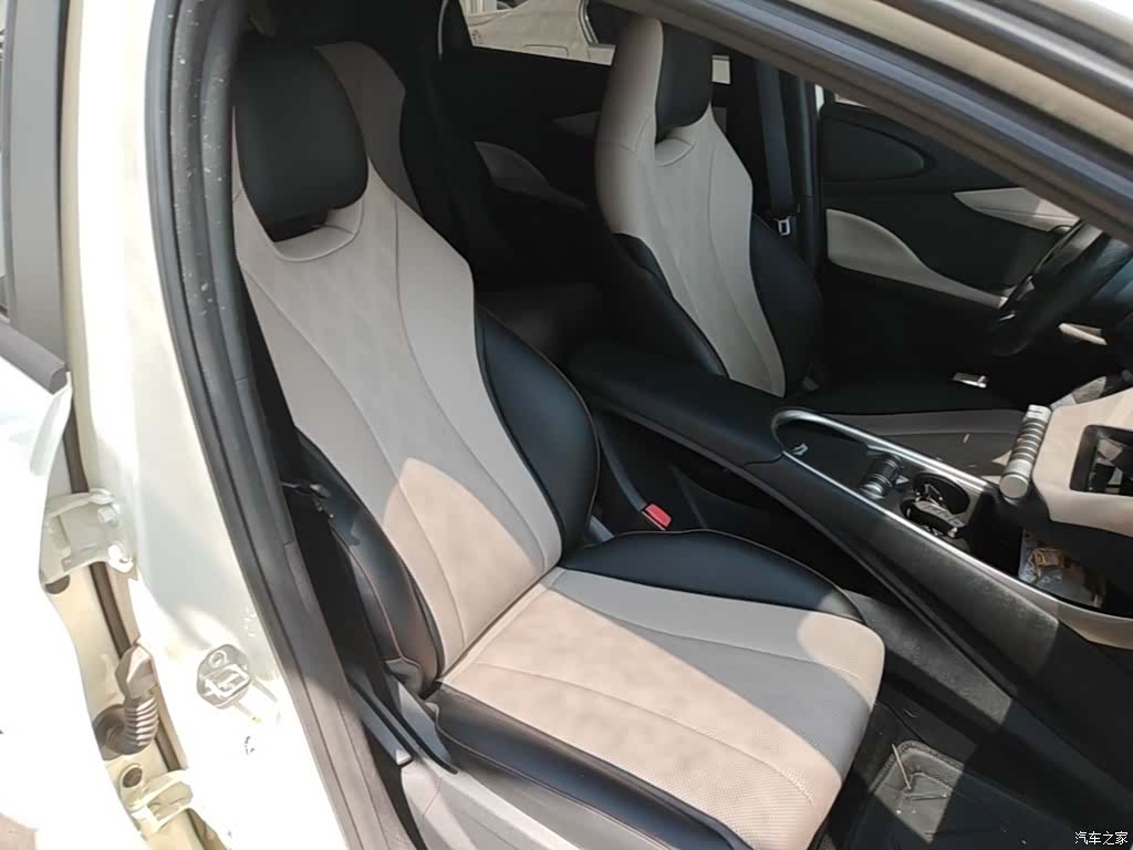 BYD Dolphin, 2026 25