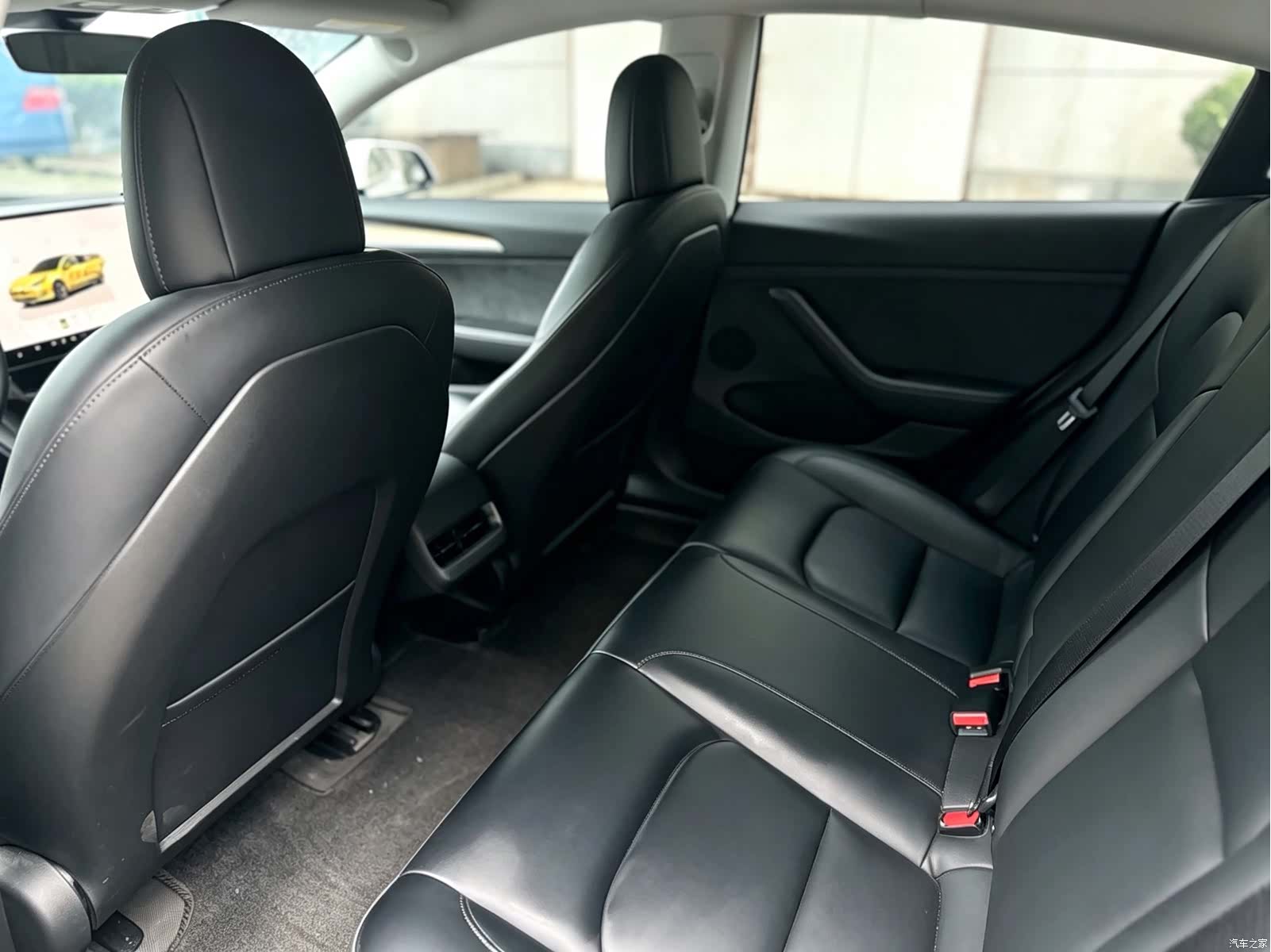 Tesla Model 3, 2020 4