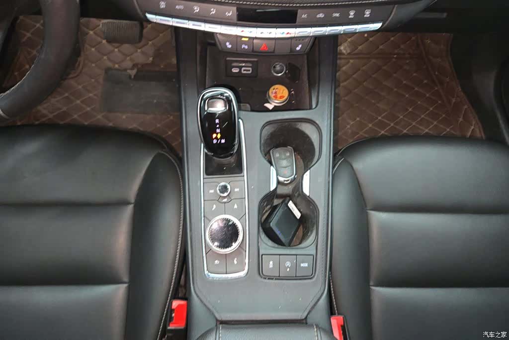 Cadillac XT4, 2020 16