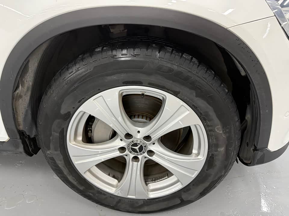 Mercedes-Benz GLC Mercedes-Benz GLC