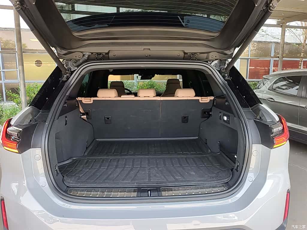 NIO ES6, 2021 9