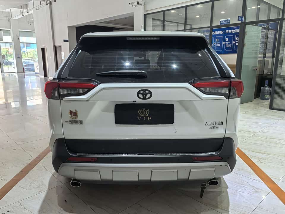Toyota RAV4 Rongfang