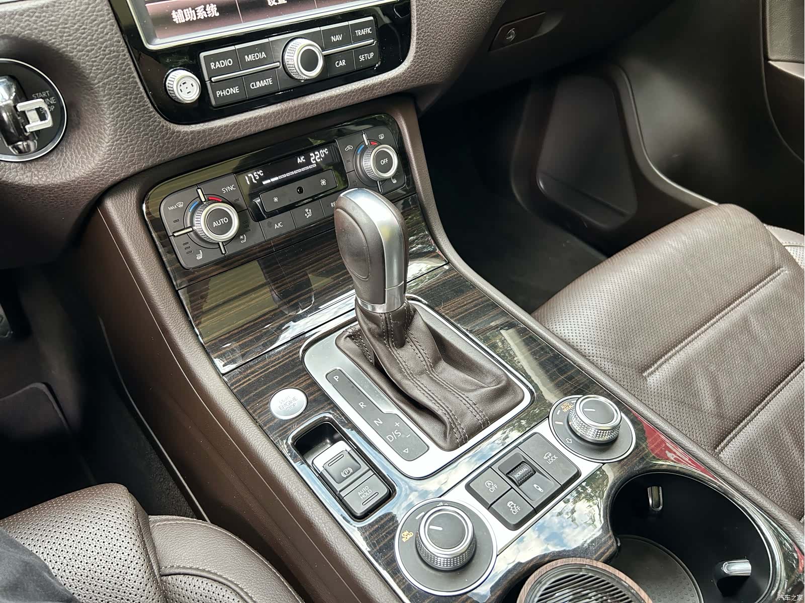Volkswagen Touareg, 2017 16