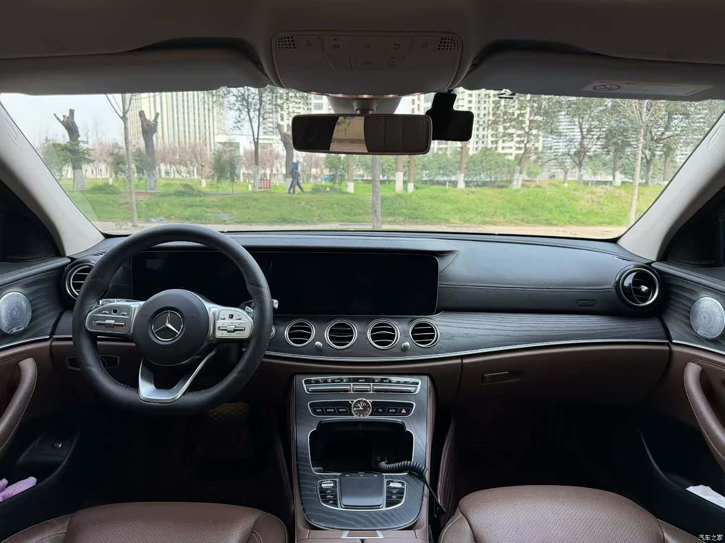 Mercedes-Benz E-Class, 2020 все фото