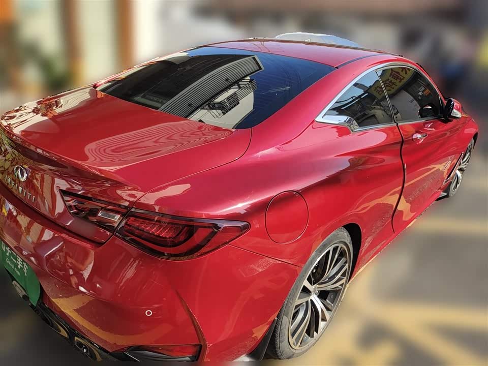 Infiniti Q60