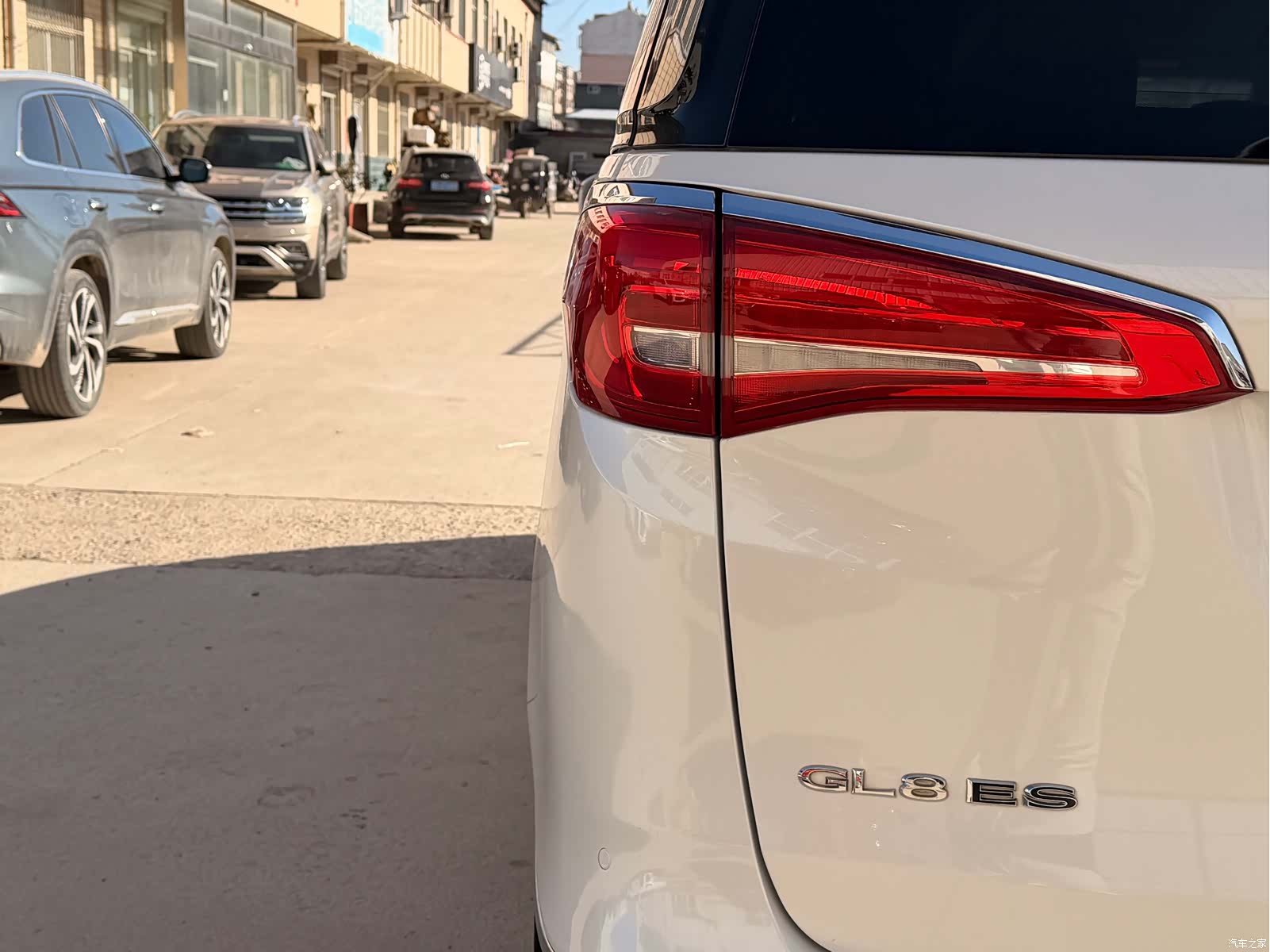 Buick GL8, 2019 7