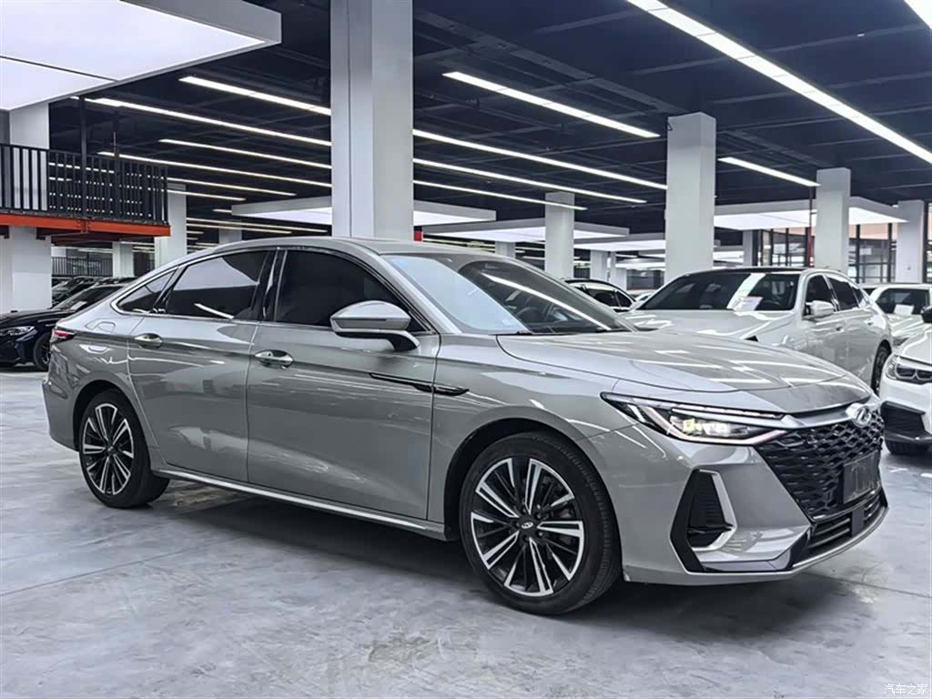 Chery Arrizo 8, 2023 3
