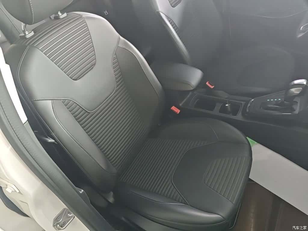 Ford Focus, 2017 25