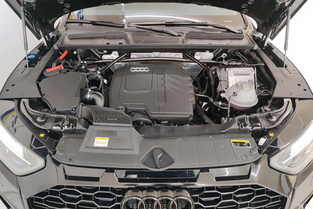 Audi Q5L, 2024 10