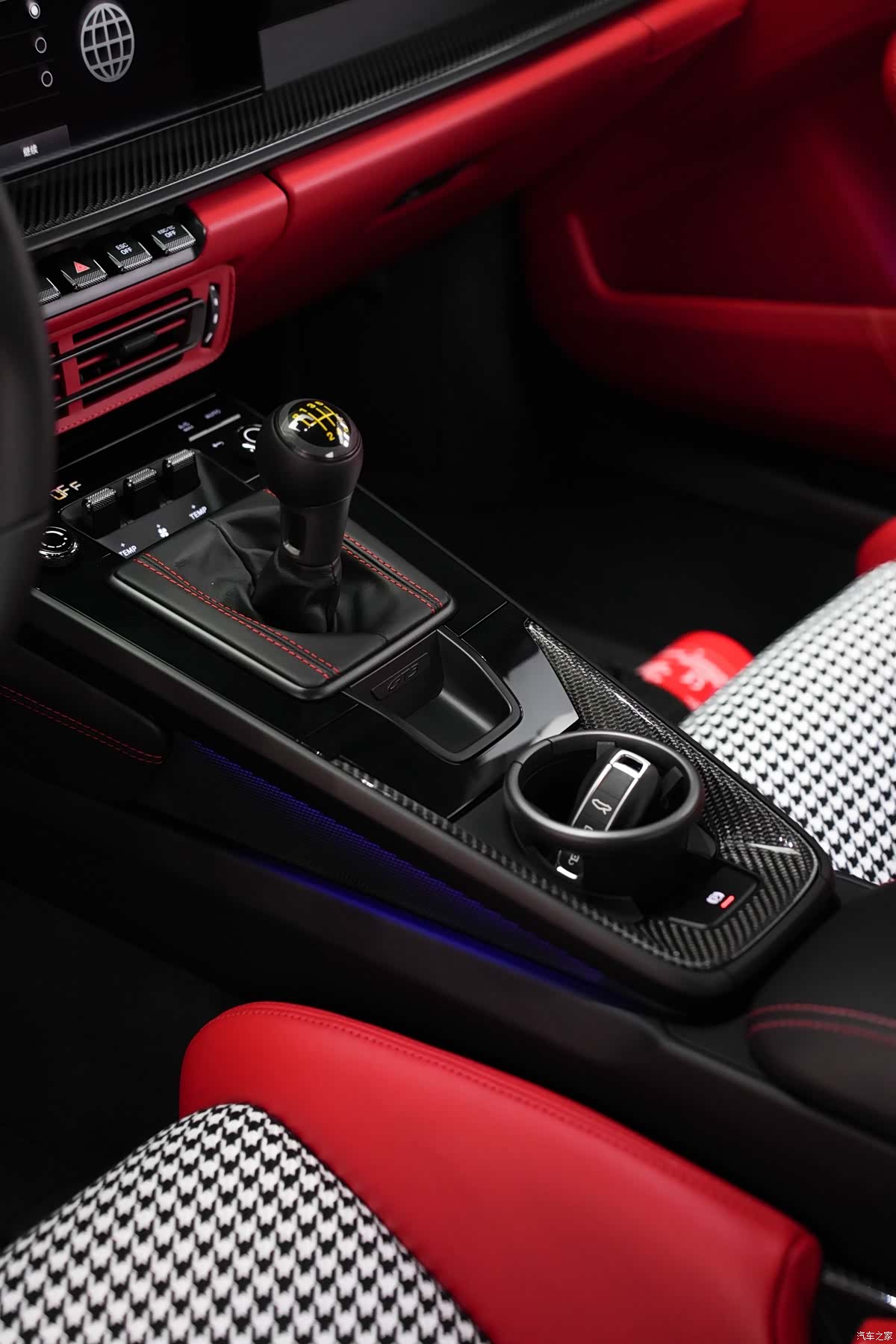 Porsche 911, 2023 13