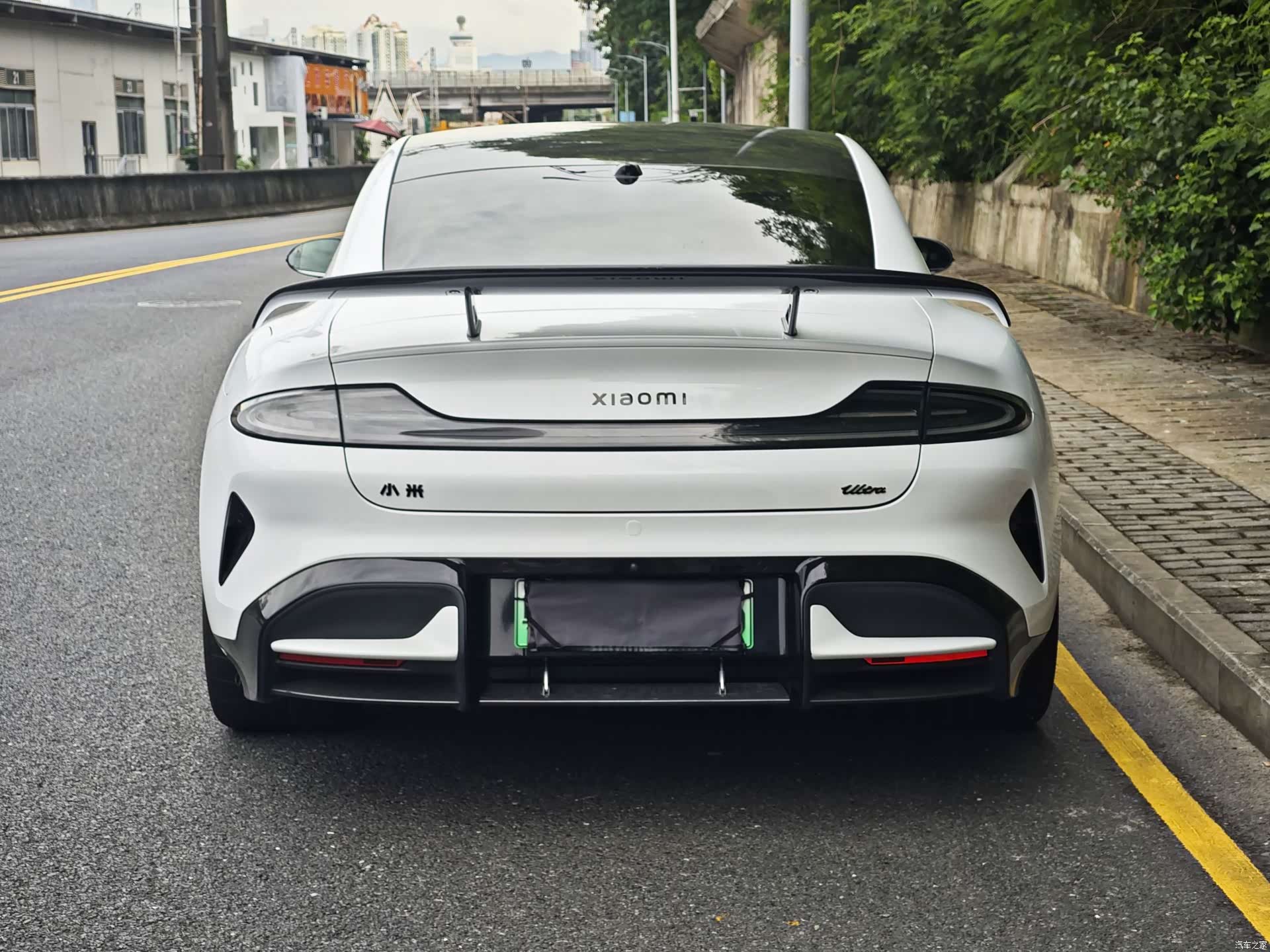 Xiaomi SU7, 2025 6