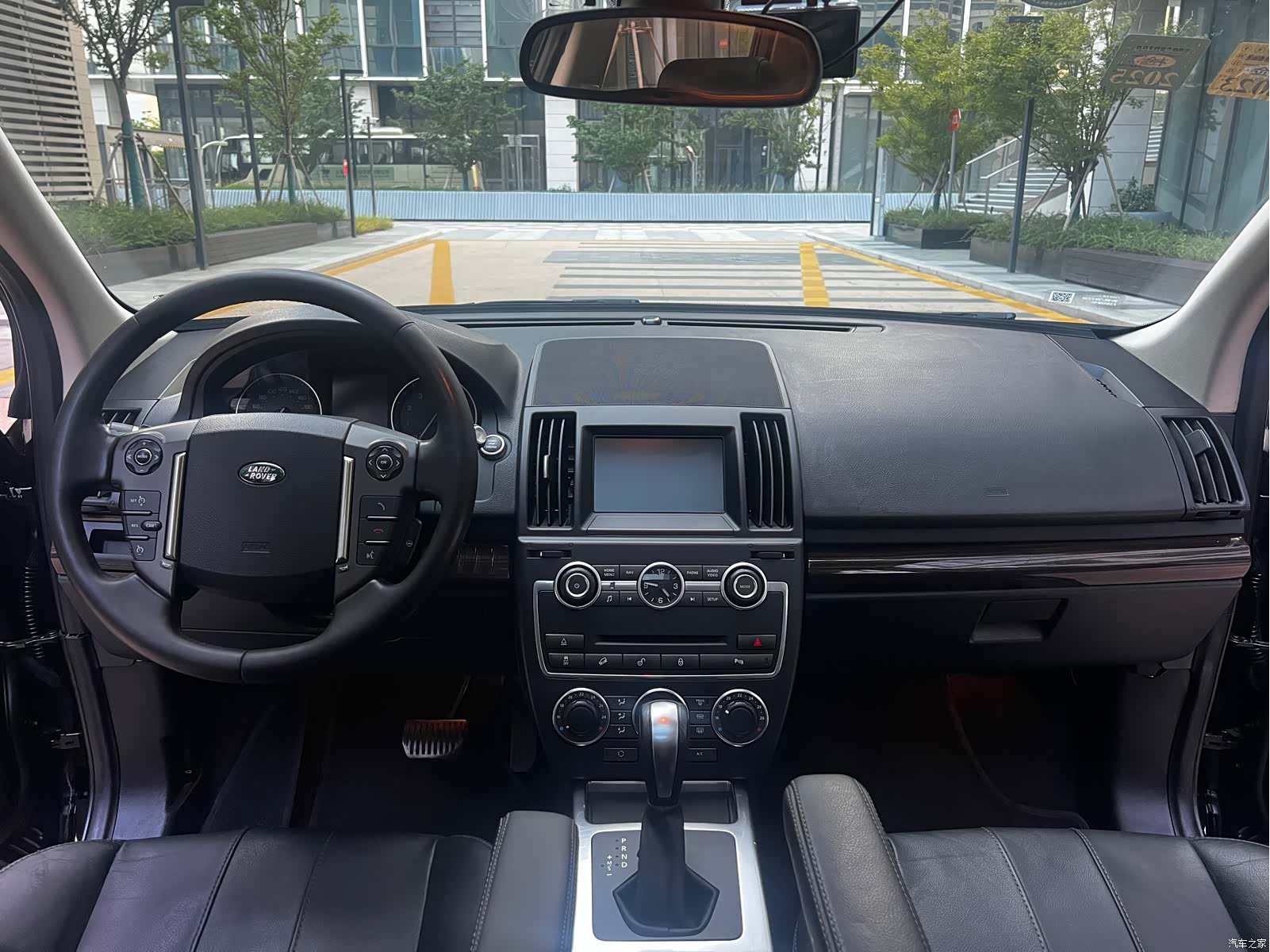 Land Rover Si4, 2015 13