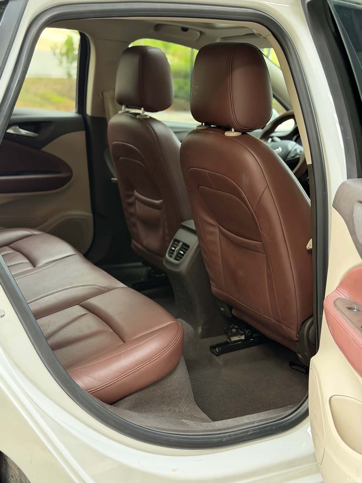 Buick Verano, 2017 8