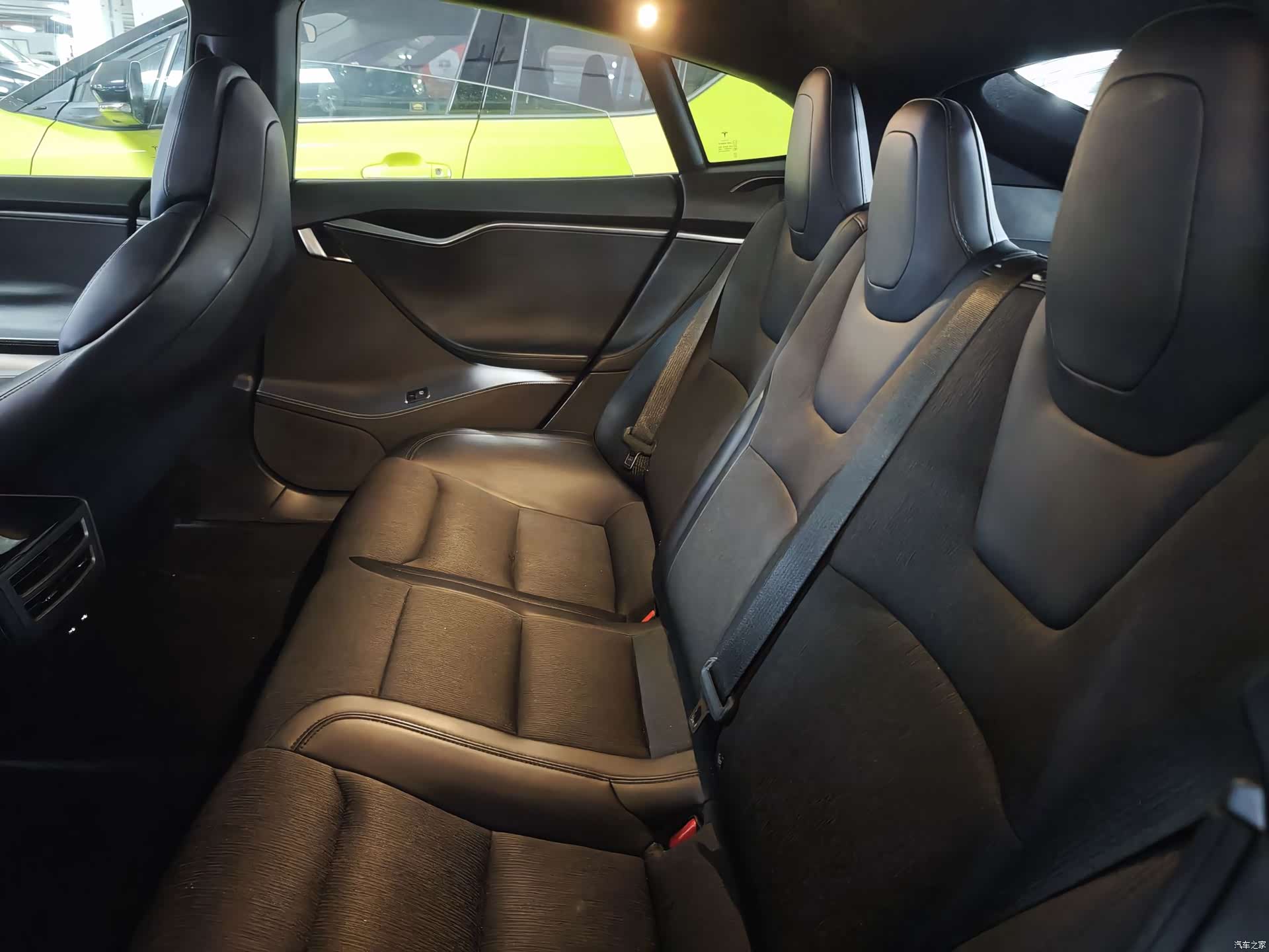 Tesla Model S, 2019 10