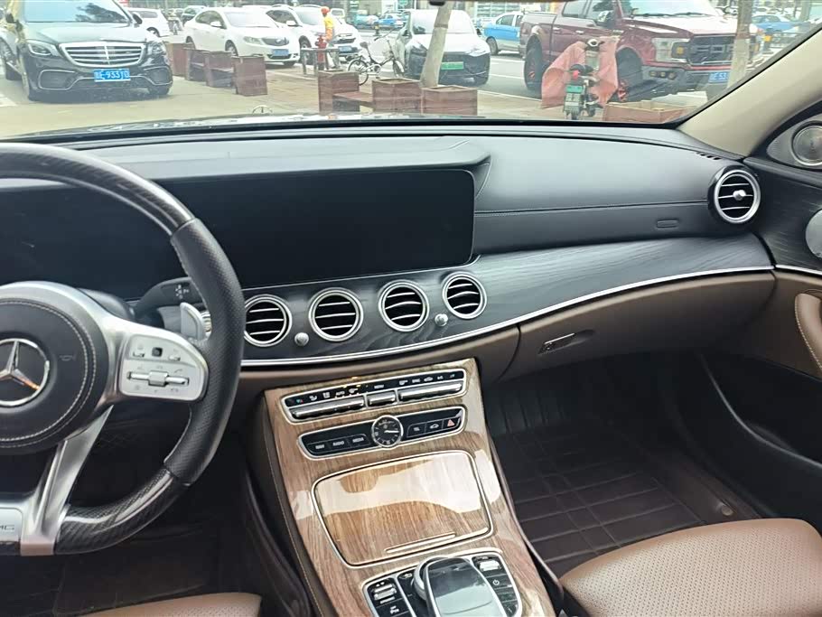 Mercedes-Benz E-class Mercedes-Benz E-class