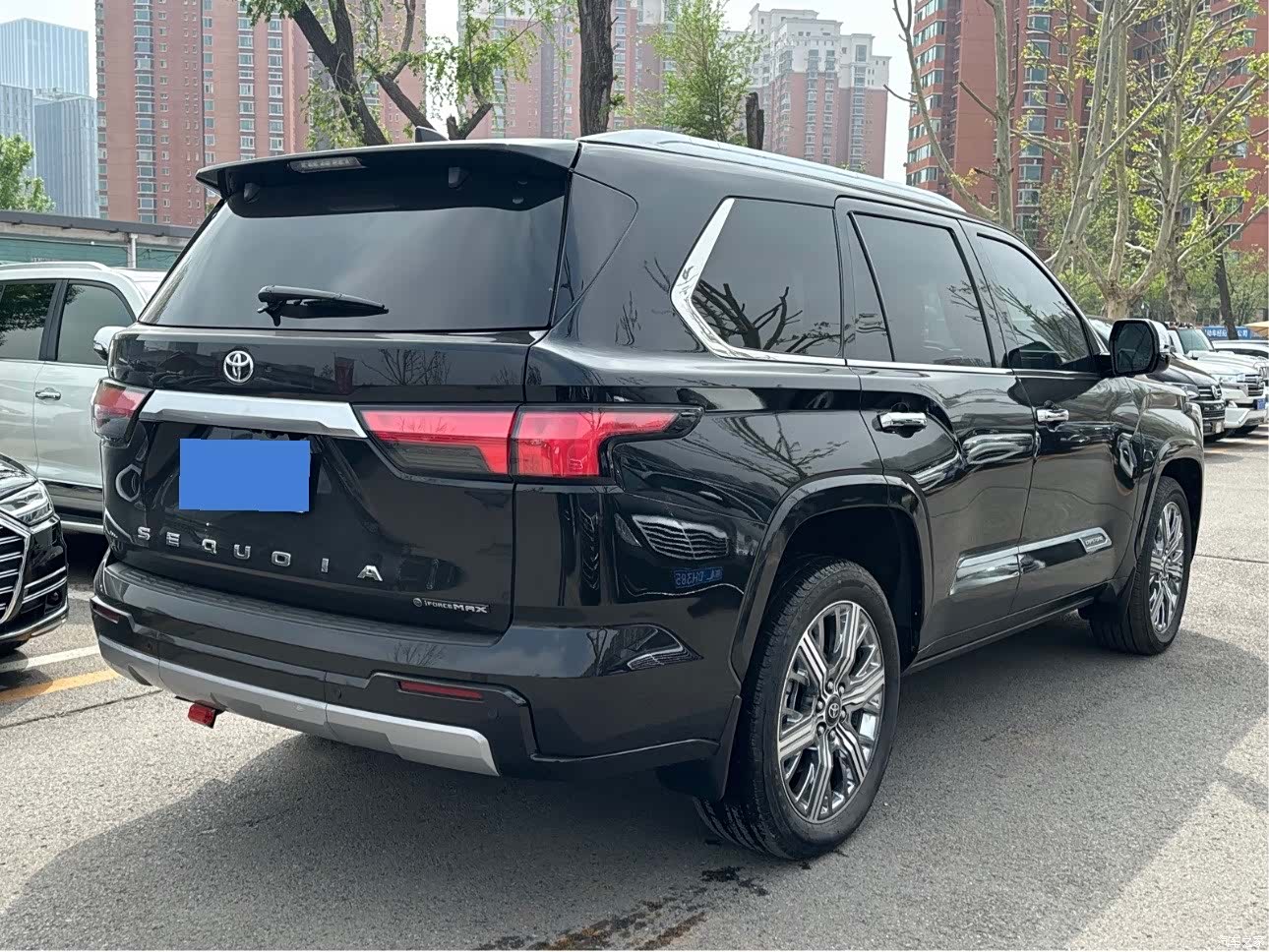 Toyota Sequoia, 2026 4