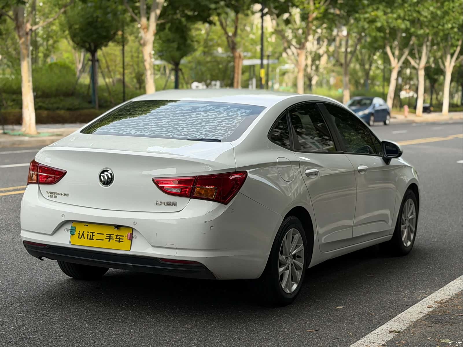 Buick Verano, 2017 16