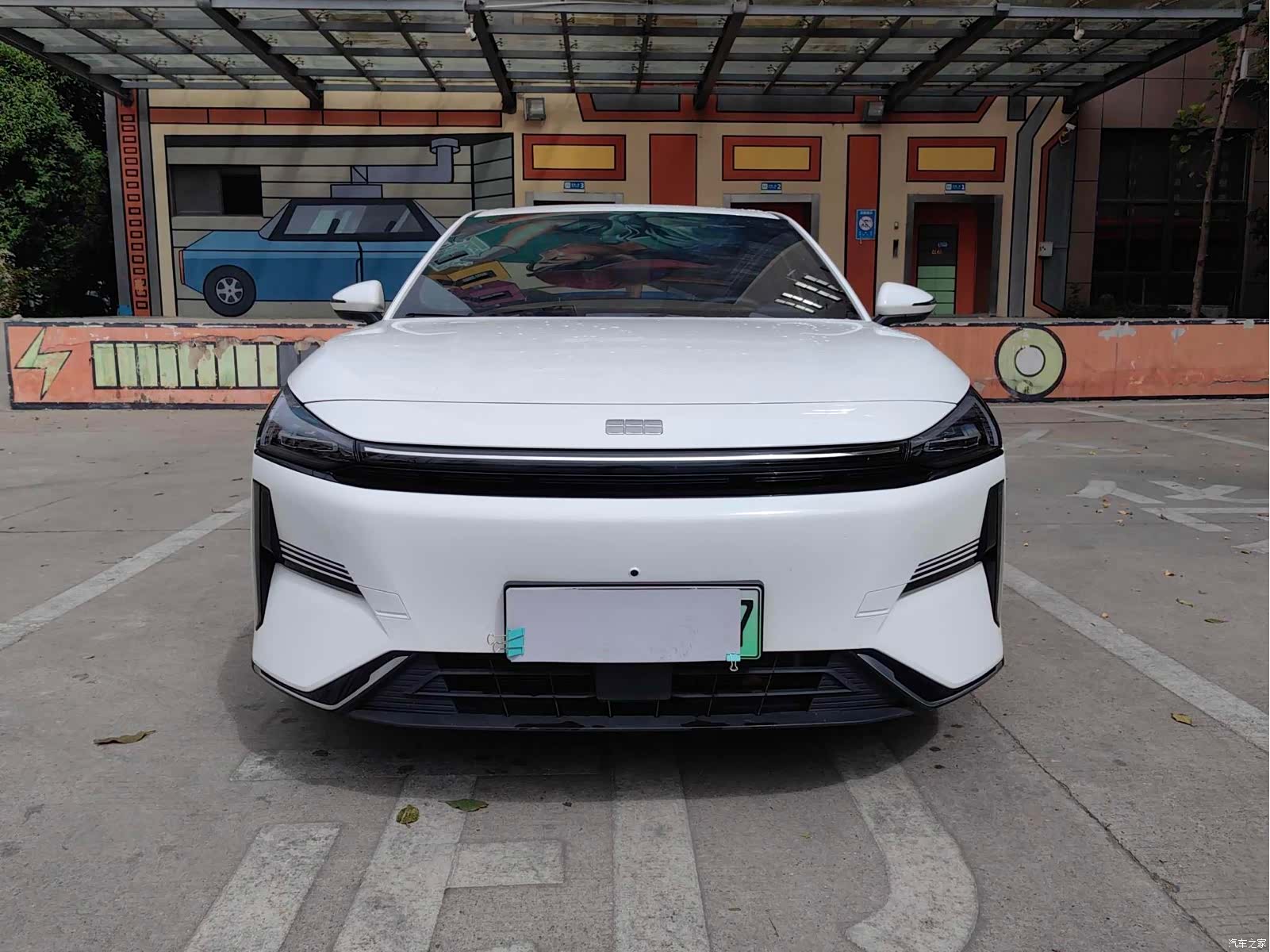 Geely Galaxy L6, 2024 2