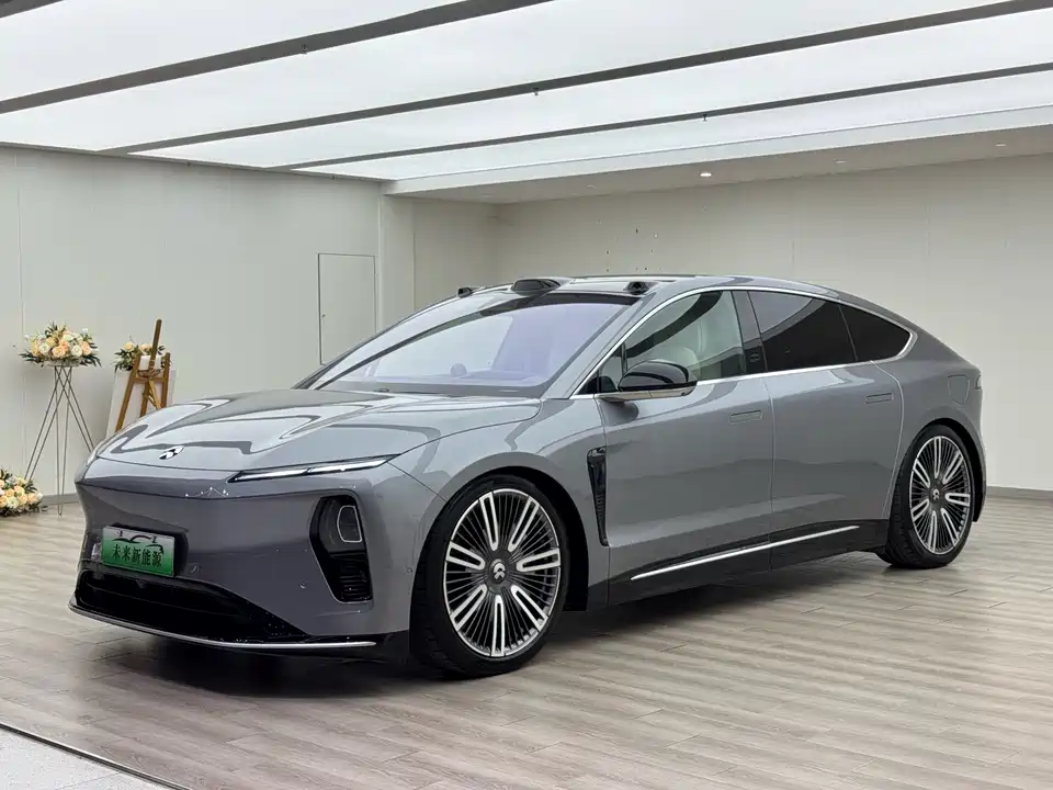 NIO ET9