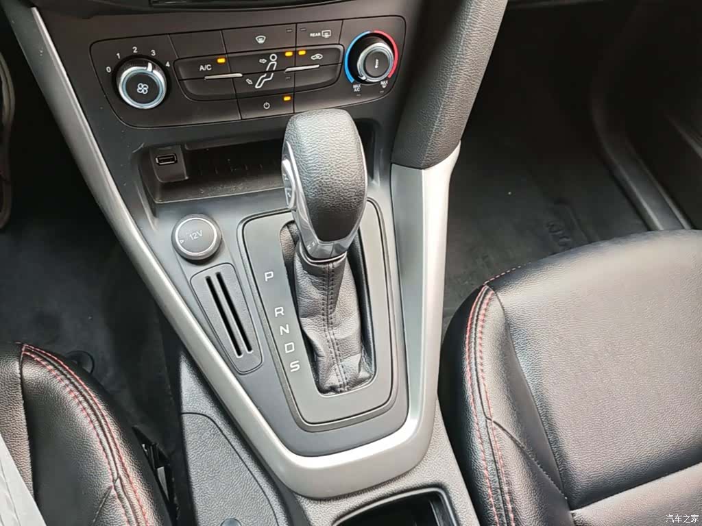Ford Focus, 2017 14