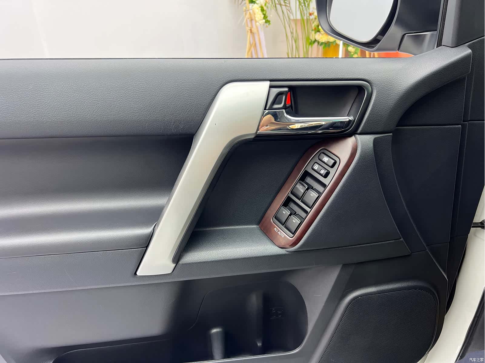 Toyota Prado, 2016 7