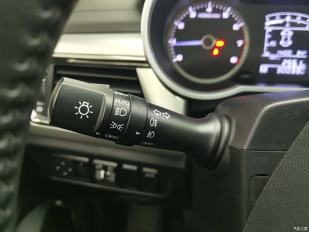 Geely Emgrand, 2016 21