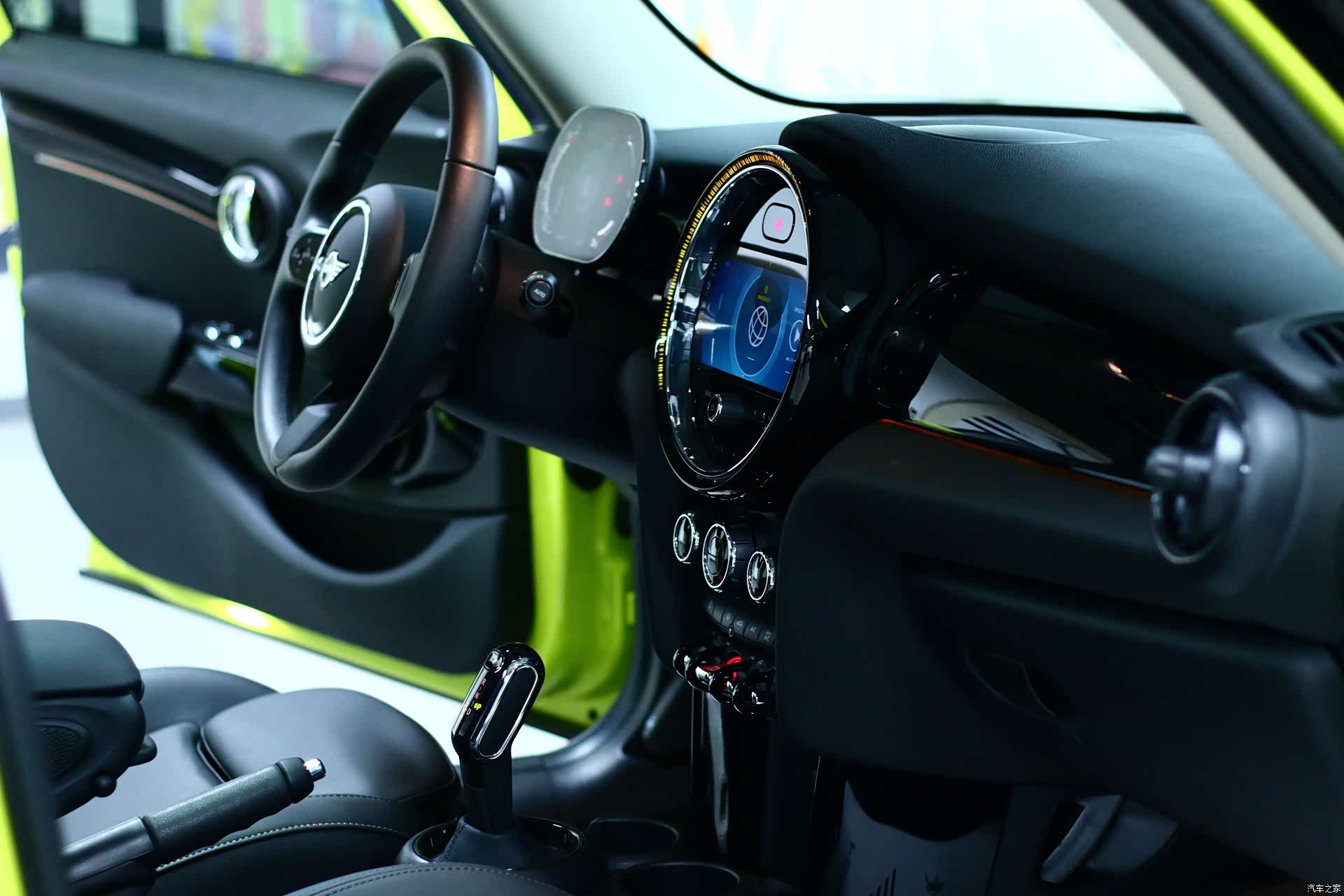 Mini Cooper, 2023 13