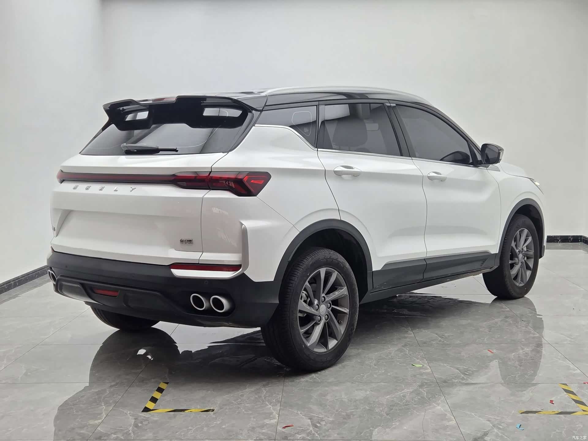 Geely Coolray, 2026 6