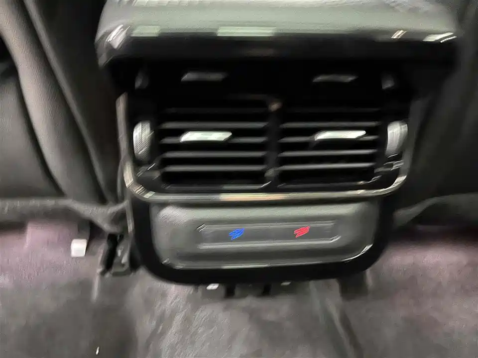 Land Rover Range Rover Aurora