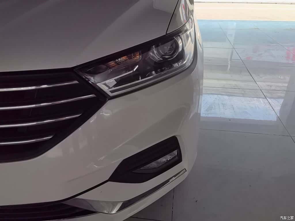 Wuling 360, 2018 24