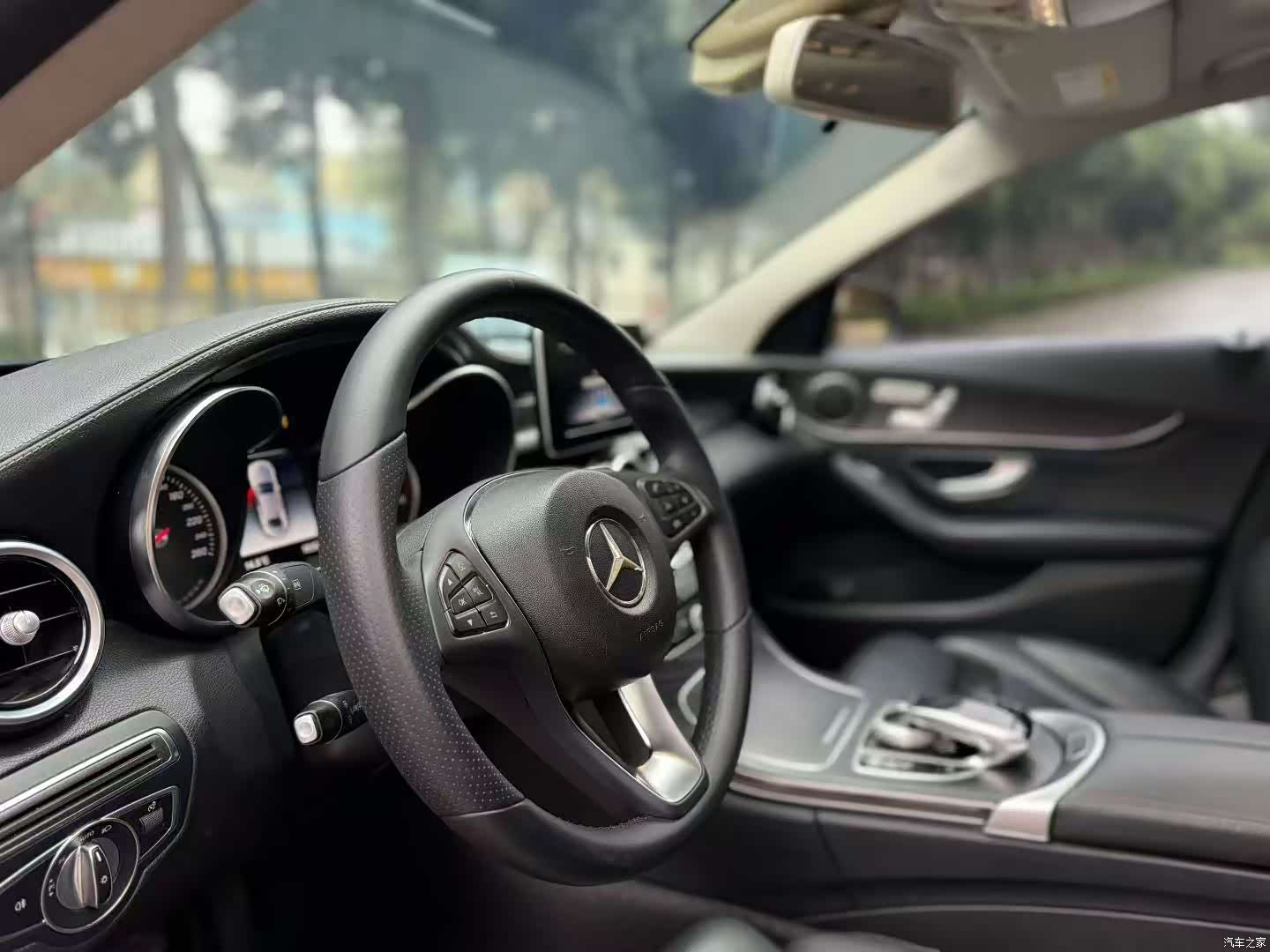 Mercedes-Benz C-Class, 2018 4