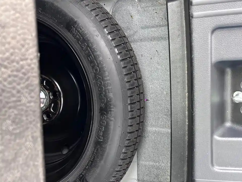 CIIMO Dongfeng Honda M-NV