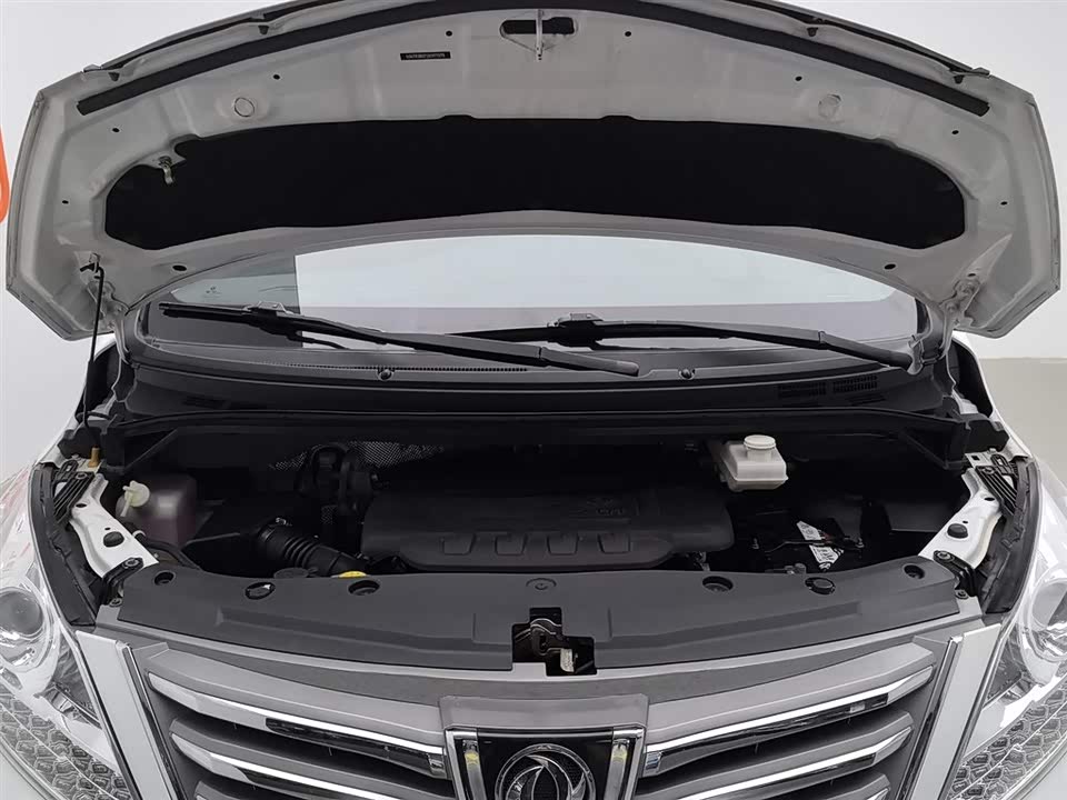 Forthing Popular CM7