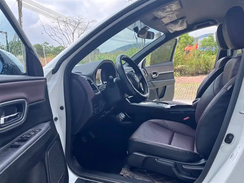 CIIMO Dongfeng Honda M-NV