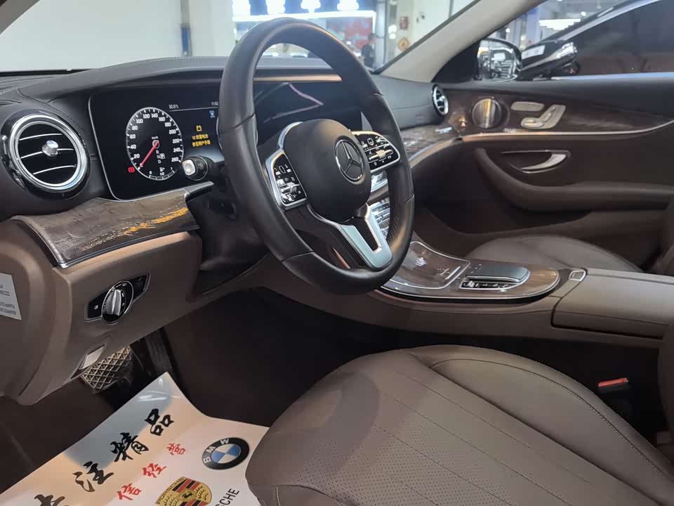 Mercedes-Benz E-class Mercedes-Benz E-class