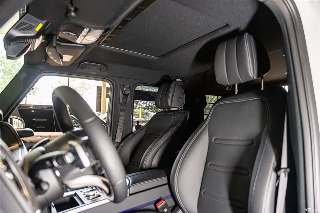 Mercedes-Benz G-Class, 2024 8